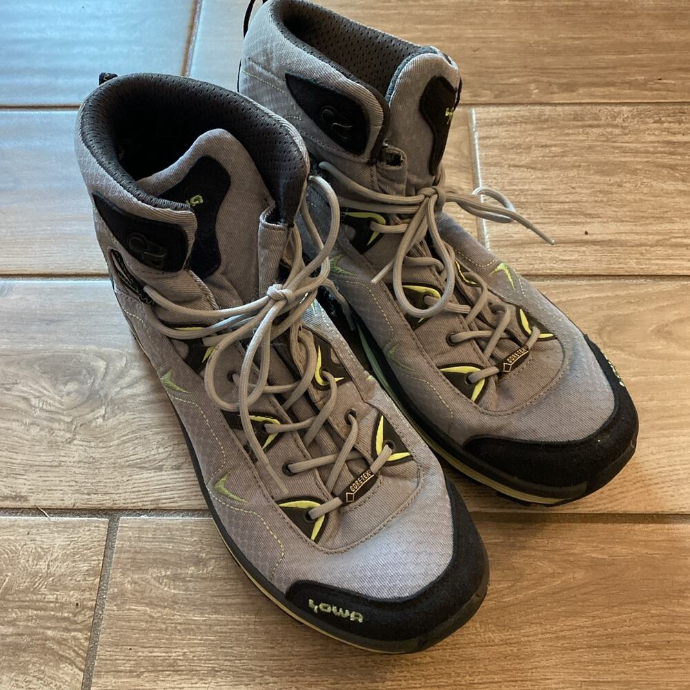 Lowa Ferrox GTX Mid WS Womens Hiking Boots Gray Size 10.5 Waterproof